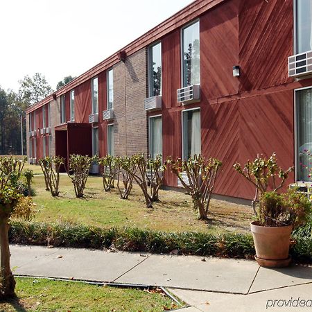 Americas Best Value Inn Crossett Exterior photo