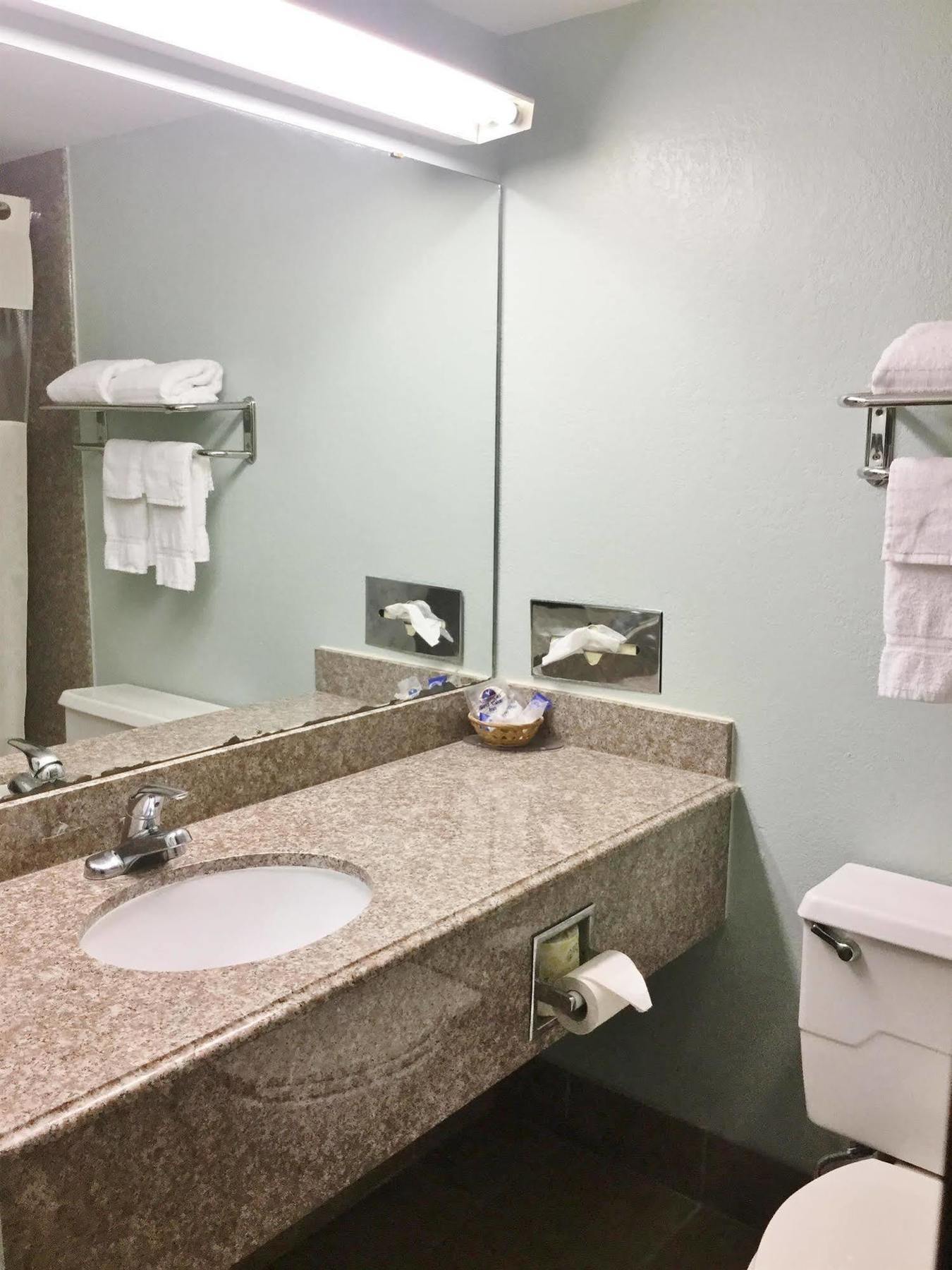 Americas Best Value Inn Crossett Exterior photo